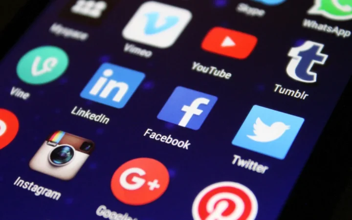 Eroare 406: De ce telefonul tău nu mai acceptă aplicațiile noi și cum rezolvi rapid problema