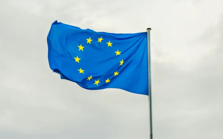 Franța sprijină demersul Italiei de a include Gărzile Revoluționare Islamice din Iran pe lista organizațiilor teroriste a UE