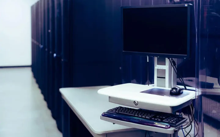 Evaluarea Completă a Prezenței Online: Ghidul Esențial pentru Afaceri în 2026