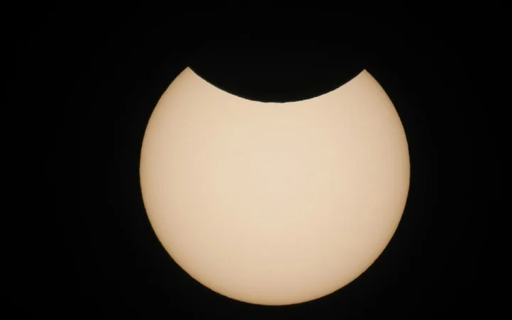 Eclipsa solară din 17 februarie aduce revelații și transformări majore pentru Berbeci: Descoperă ce schimbări te așteaptă