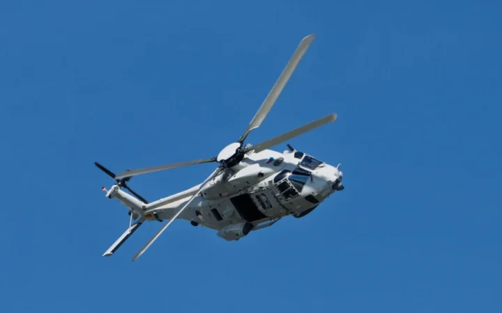 Achiziție misterioasă: Cum a ajuns Ministerul de Interne să cumpere un elicopter de 4 milioane de euro fără TVA