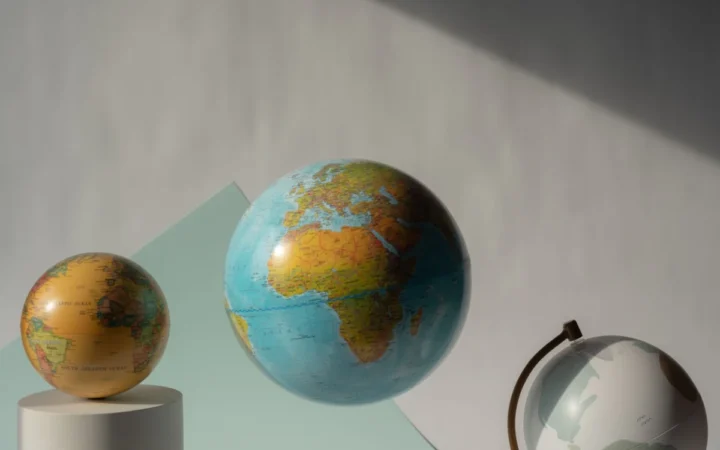 Banca Mondială avertizează: Creștere economică globală la nivel minim pentru 2026, pe fondul scumpirii fără precedent a petrolului