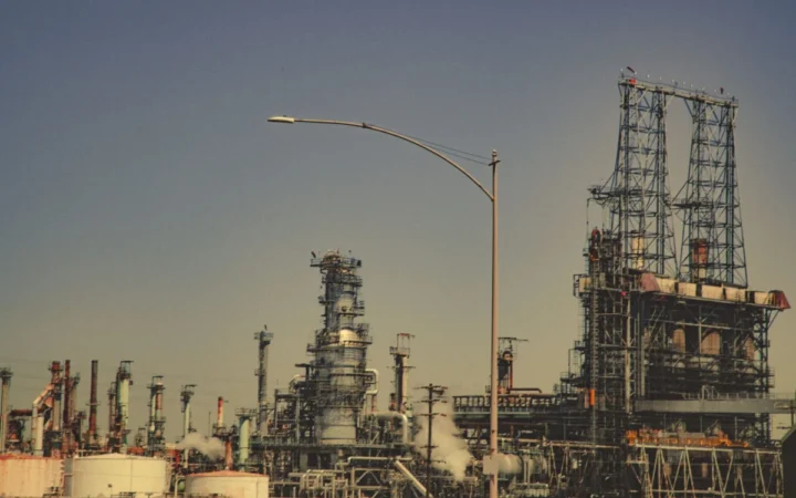 Băsescu: Ucraina blochează livrarea petrolului caspic spre Europa prin conducta CPC, în timp ce România continuă să o sprijine