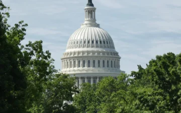 Todd Blanche dă peste cap DOJ: Fondul „Anti-Weaponization” anulat, iar acordul Trump-IRS, rescris sub presiunea Senatului