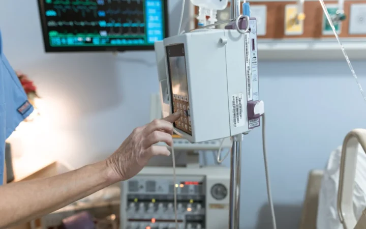 Reformele bruște pot destabiliza sănătatea: Ministrul avertizează asupra schimbărilor radicale în sistemul medical