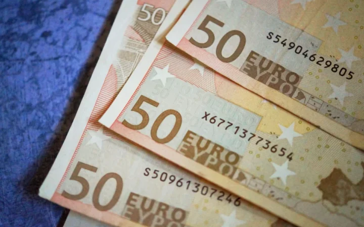 SUA au vândut euro în secret pentru a sprijini yenul, fără să informeze BCE: Tensiuni pe scena financiară globală