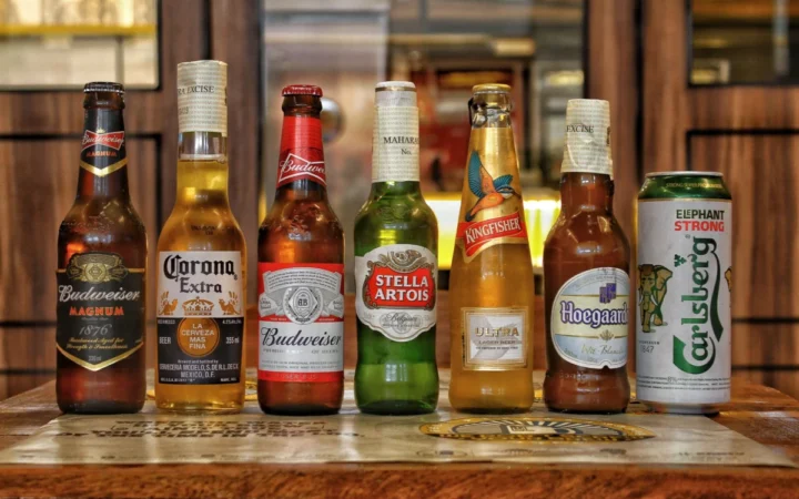 Revoluția berii: peste 160 de stiluri, degustări sofisticate și ascensiunea berii fără alcool