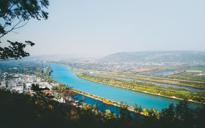 Criză la centrala nucleară Paks: Dunărea secată pune în pericol alimentarea cu energie a Ungariei
