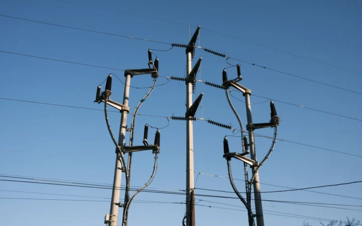 Rețelele invizibile de influență care controlează economia și energia României: De ce sunt greu de destrămat „nodurile de putere”