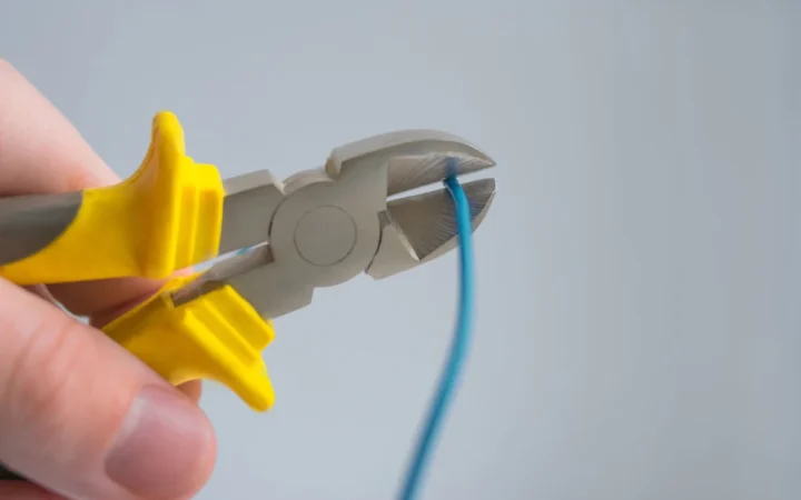Deconectarea Marilor Consumatori: Guvernul României Pregătește Măsuri Drastice în Caz de Criză Energetică