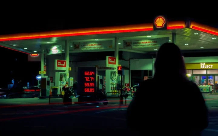 Prețurile la carburanți sub lupă: Ce ascunde reglementarea pieței și de ce lipsesc sortimentele premium?