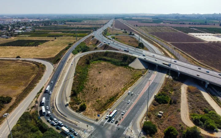 Drumuri moderne și păduri noi: Investiție record de 111 milioane lei în județul Galați