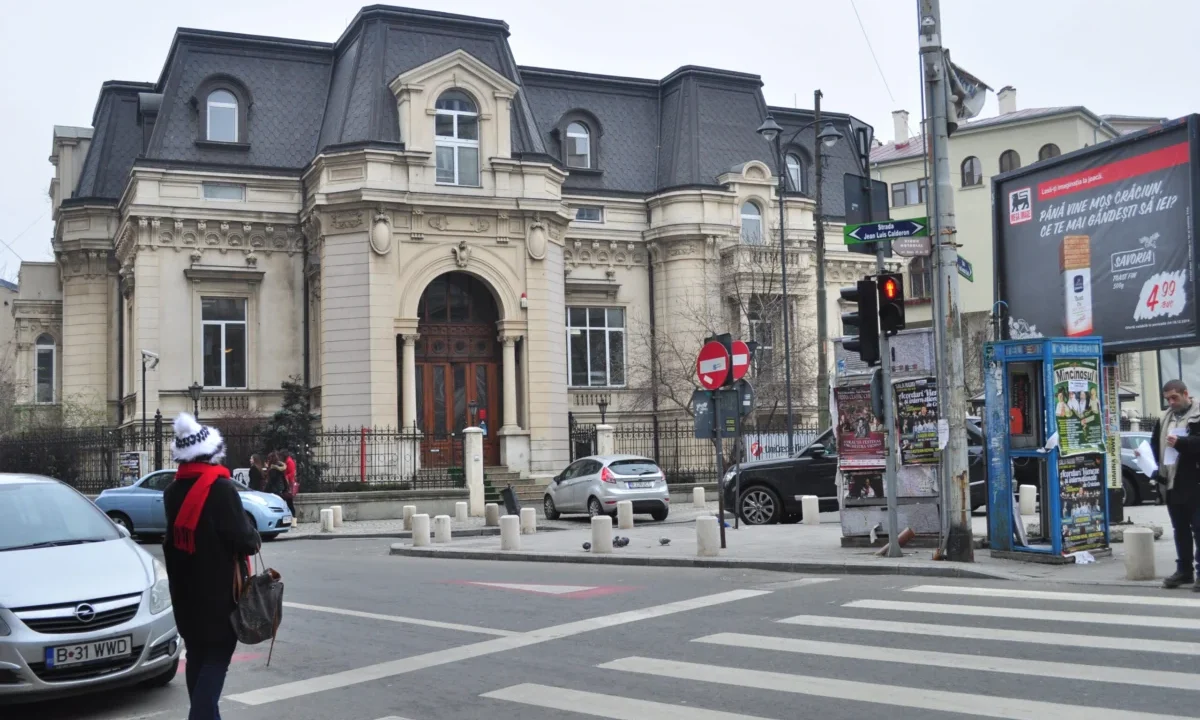 Băncile din România accelerează digitalizarea serviciilor pentru a răspunde cererii clienților