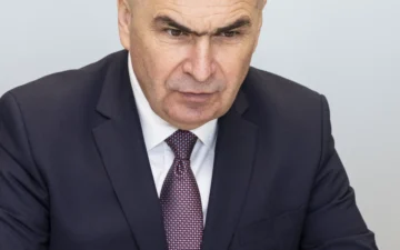 Alina Gorghiu cere demisia lui Ilie Bolojan pentru ieșirea din criza PNL